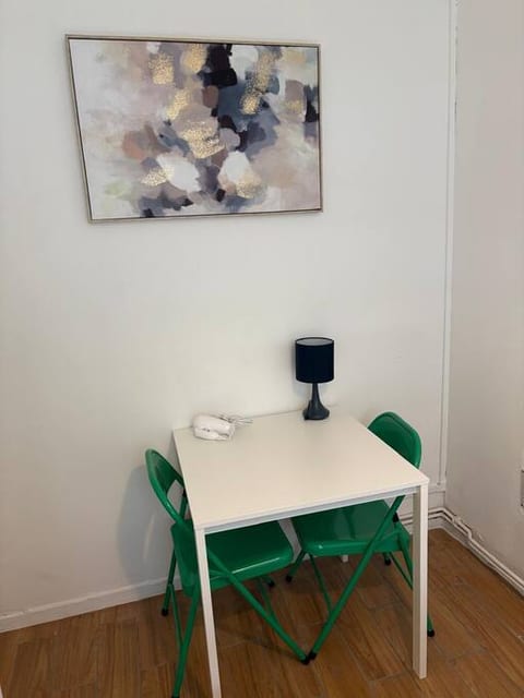 Central London Apartment, Zone 1