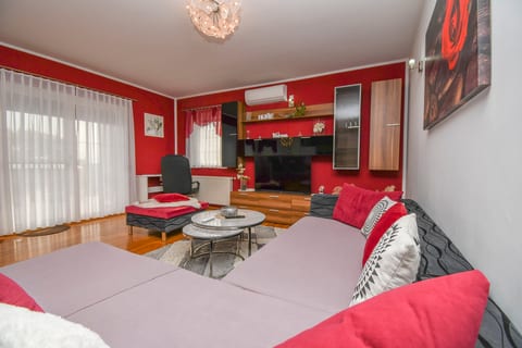 Villa Lavanda - Unit 377928-13