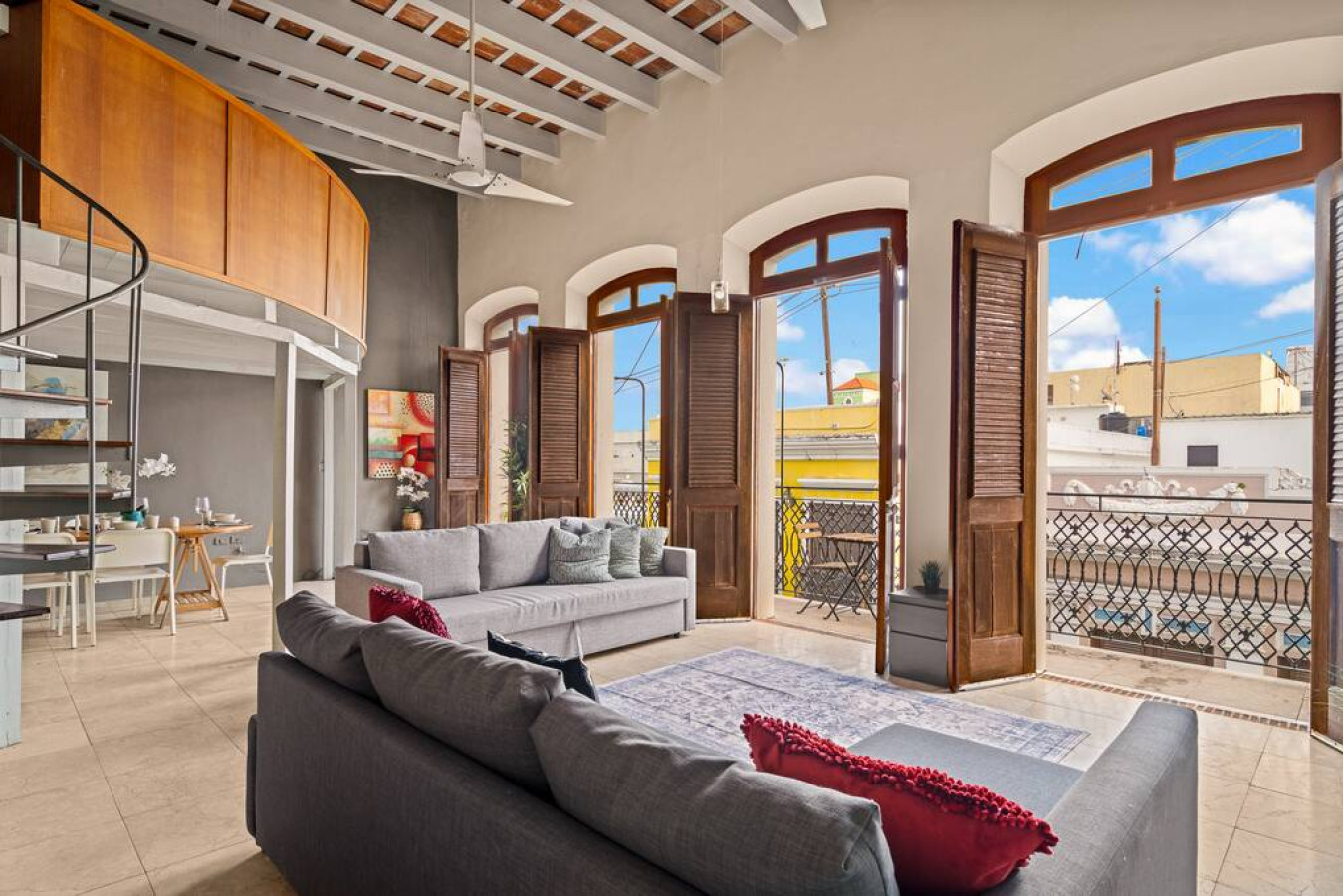 Royal Imperial | Balcony Private | Old San Juan