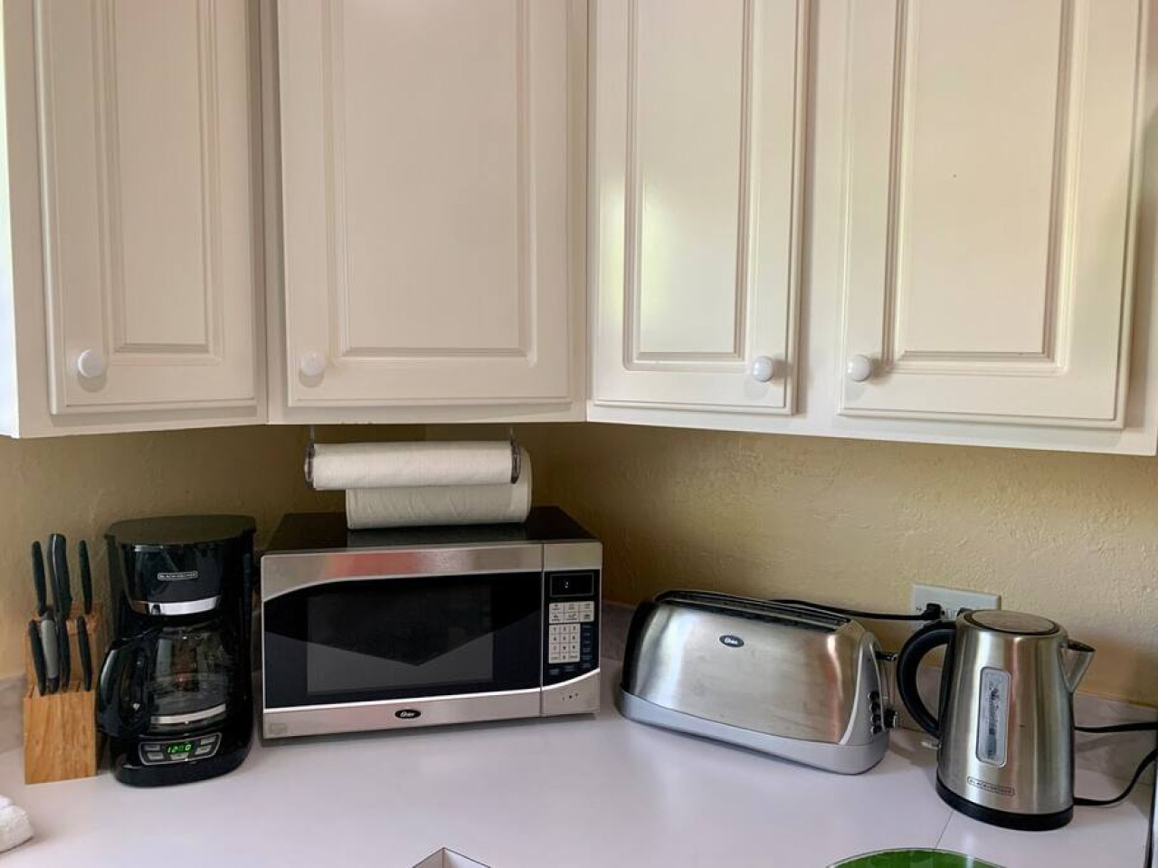 s2b-bp-or-steps-to-beach-or-room-in-shared-suite/