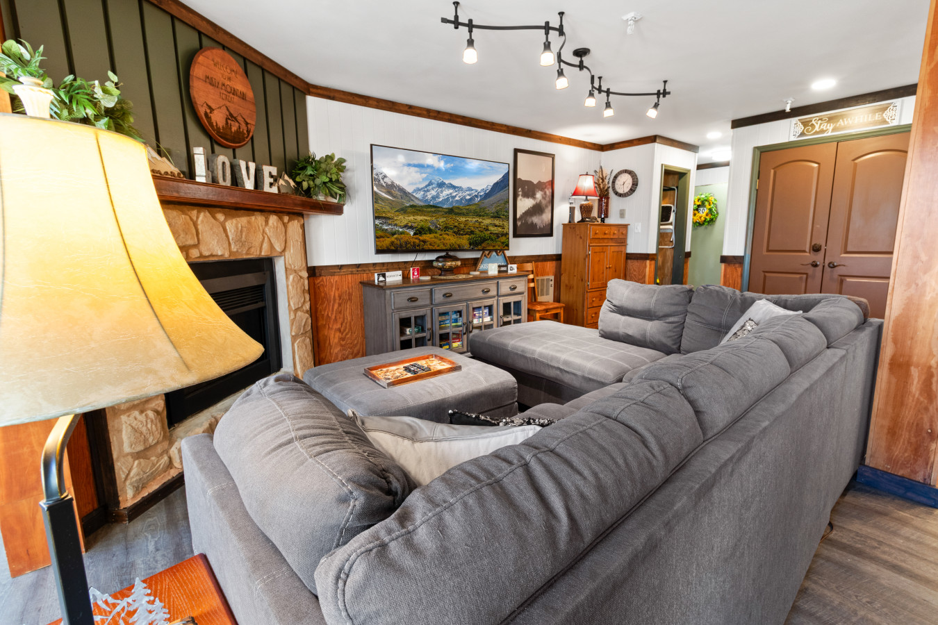 Welcome to Leatherbark 203B! (Misty Mountain Retreat)