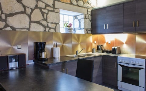 The kitchen and dinning table