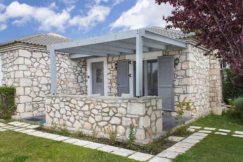 Garden view of the patio