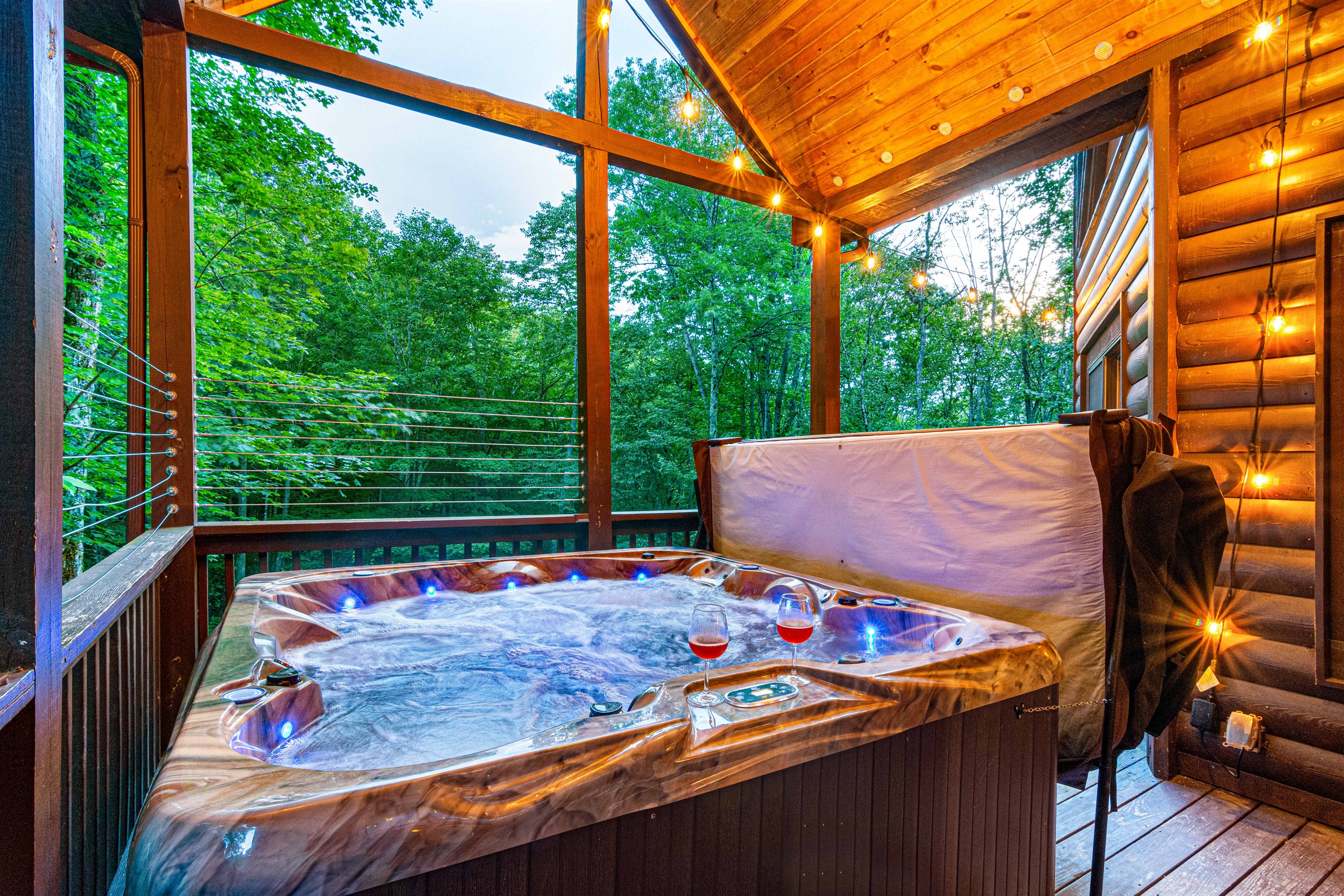 Enjoy the ridge views while relaxing in the brand new six person hot tub that includes a full reclining lounger.