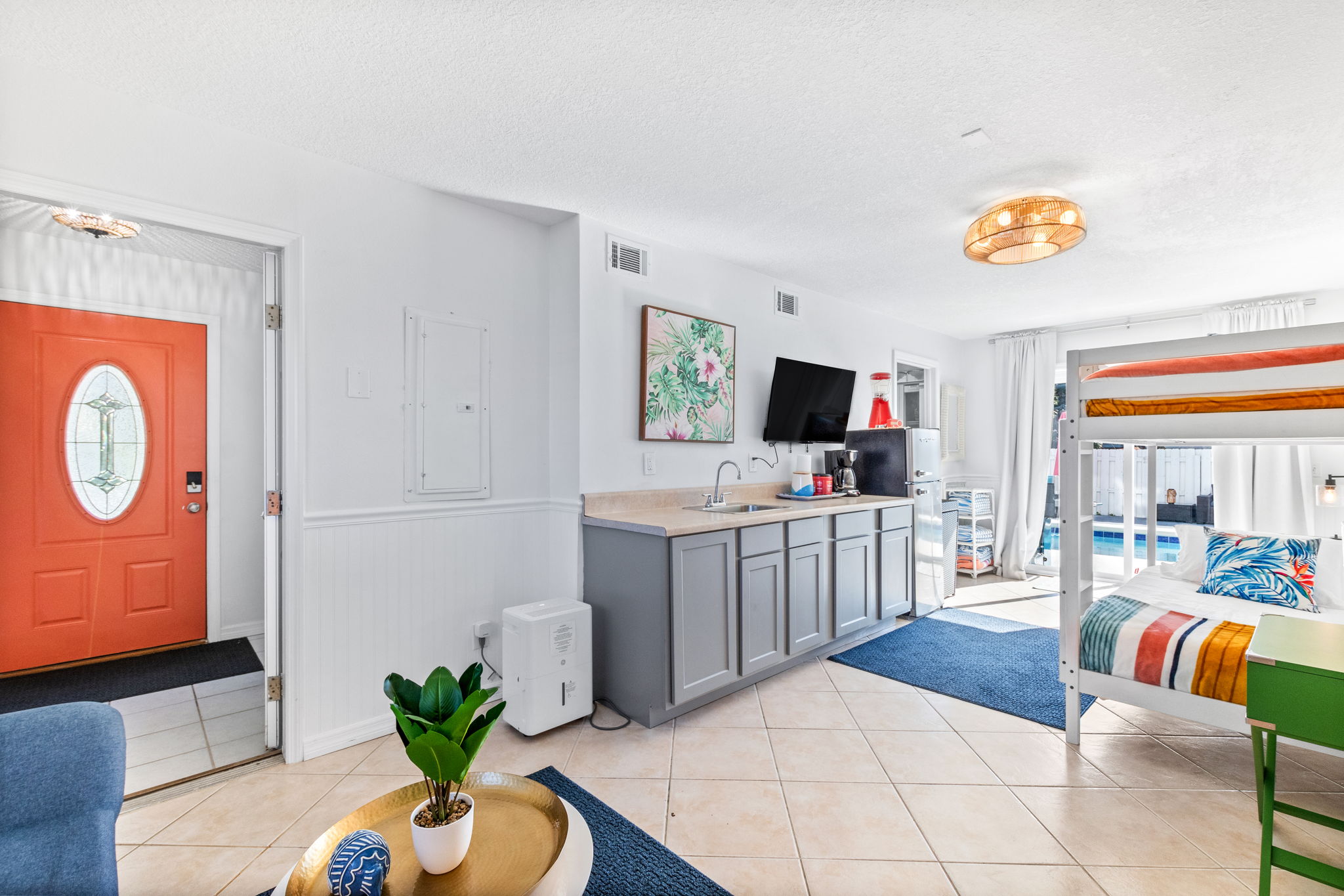 after-hours-retreat/