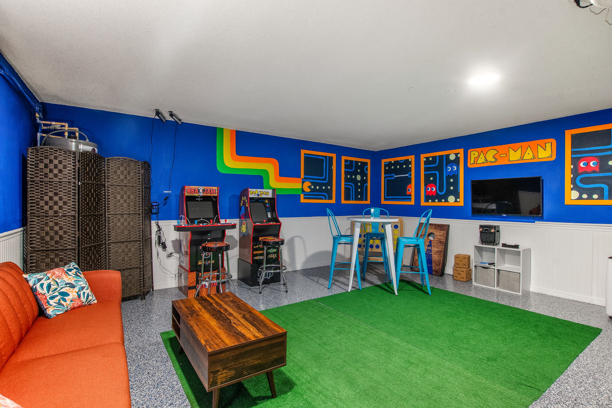 after-hours-retreat/