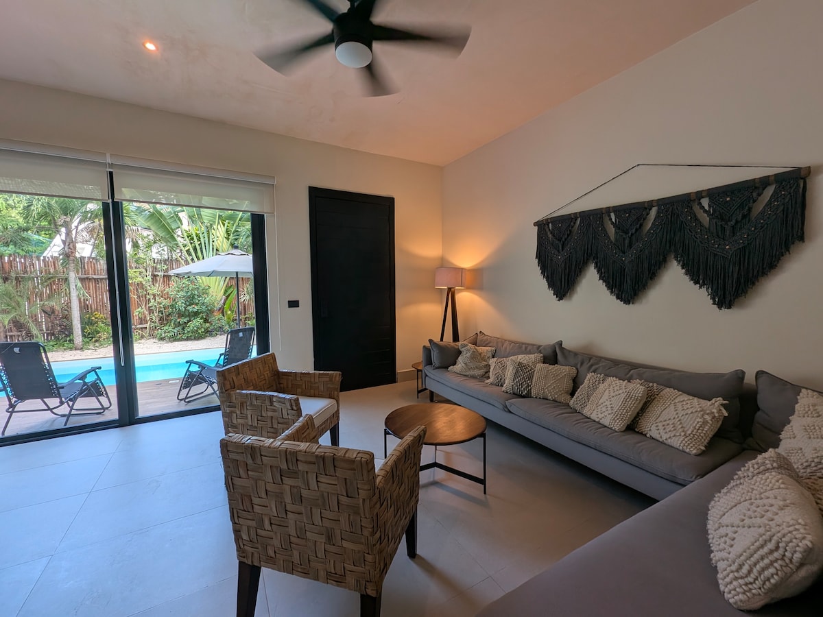 luxury-4-bedroom-villa-with-private-pool/