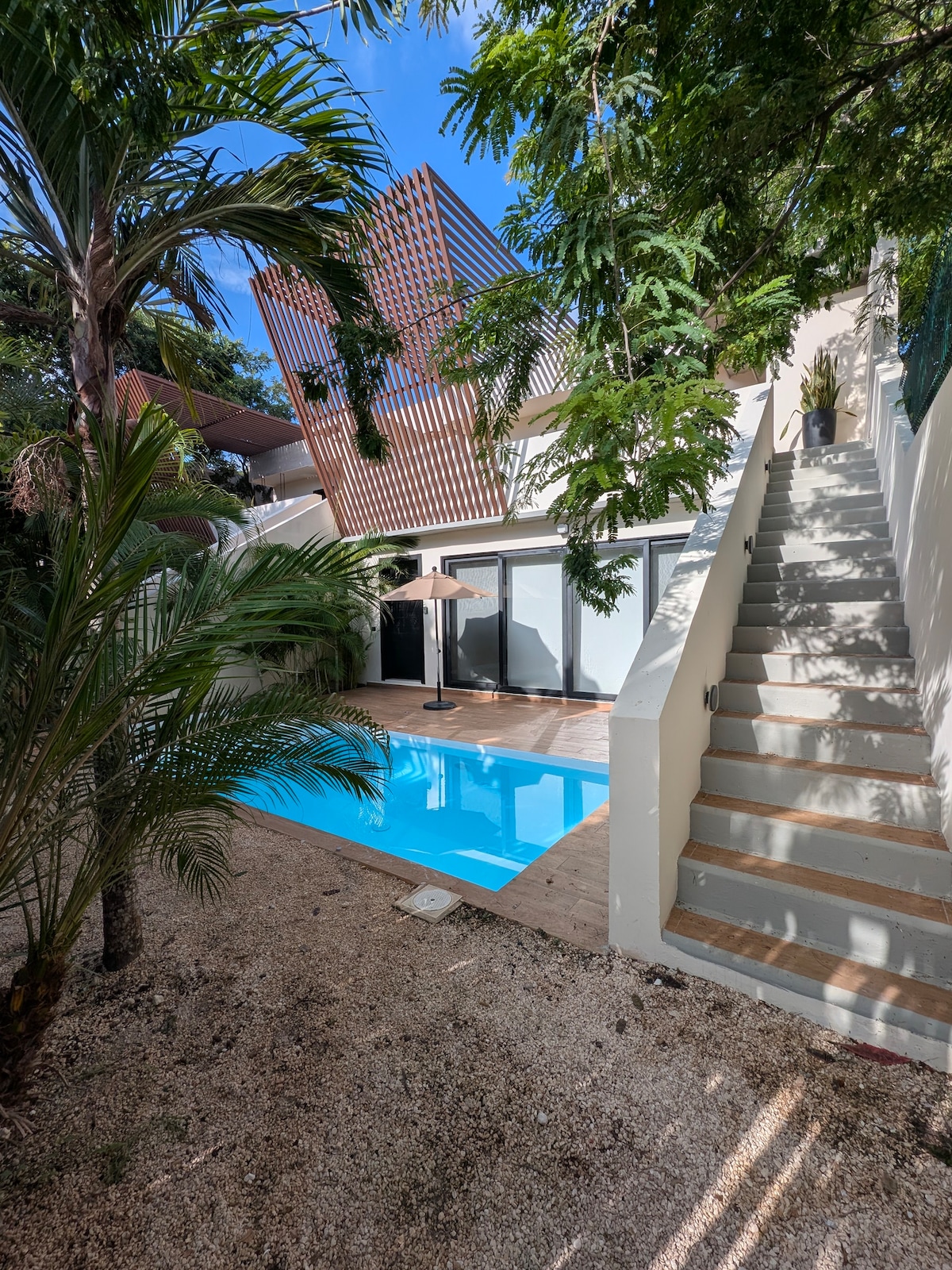 luxury-4-bedroom-villa-with-private-pool/