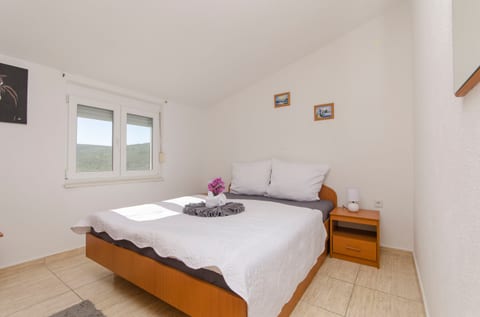 Apartments Nedi - Unit 377936-13