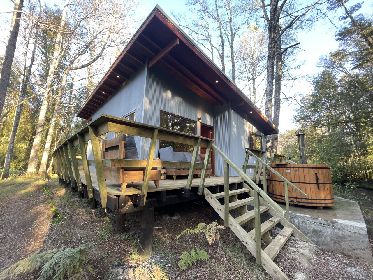 cabin-oak-or-bbq-laundry-wifi-wood-hot-tub/