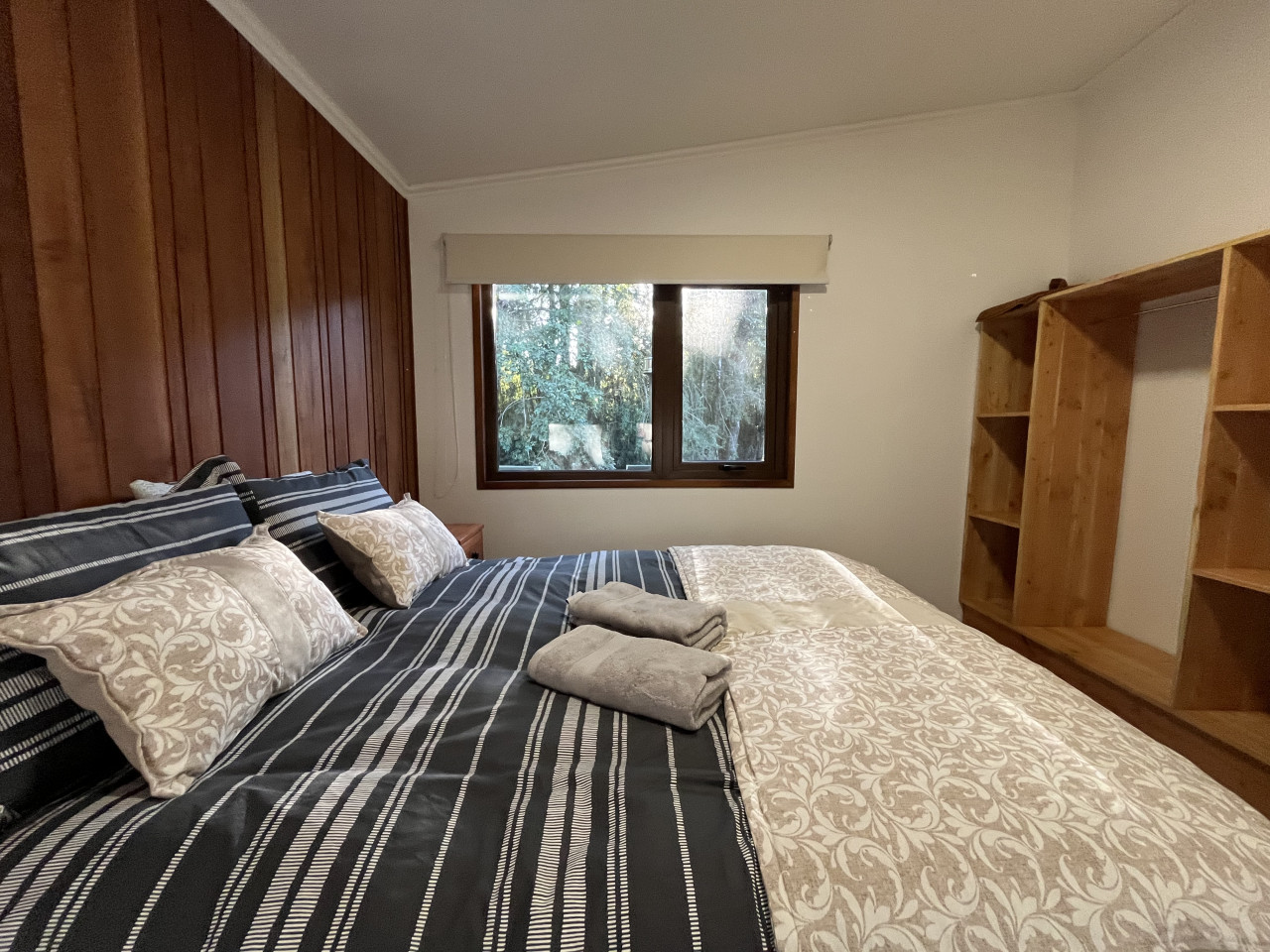 cabin-oak-or-bbq-laundry-wifi-wood-hot-tub/