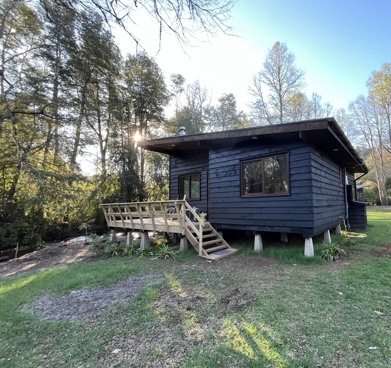 cabin-larchor-bbq-laundry-wifi-wood-hot-tub/
