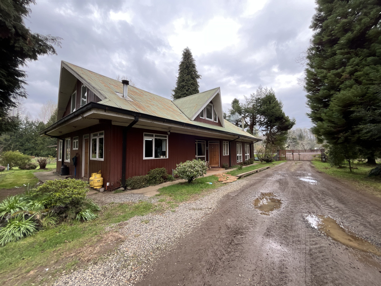 room-manio-wbreakfast-hostal-rukaleufu-or-huiscapi/