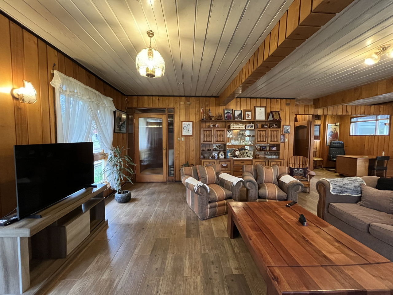 room-manio-wbreakfast-hostal-rukaleufu-or-huiscapi/