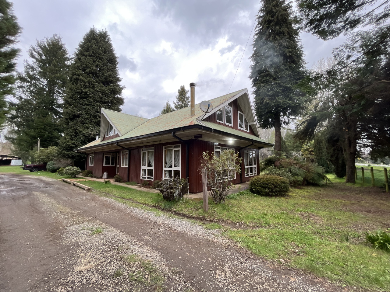 room-manio-wbreakfast-hostal-rukaleufu-or-huiscapi/