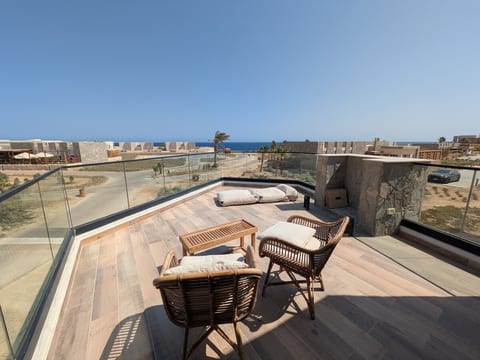 2BR Somabay Villa w Seaviews w Free Beach & Pool image 3