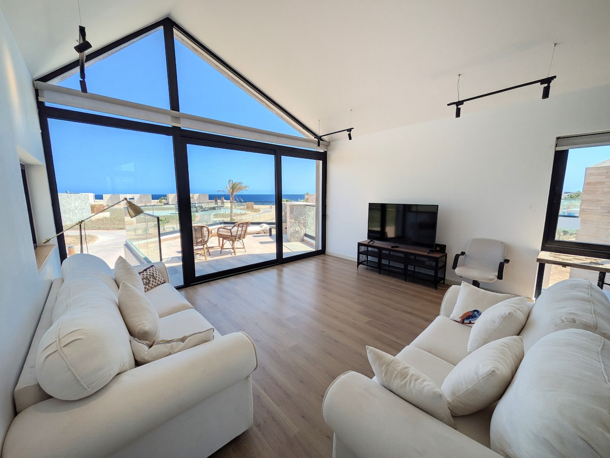 2BR Somabay Villa w Seaviews w Free Beach & Pool image 1
