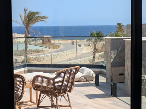 2BR Somabay Villa w Seaviews w Free Beach & Pool image 2