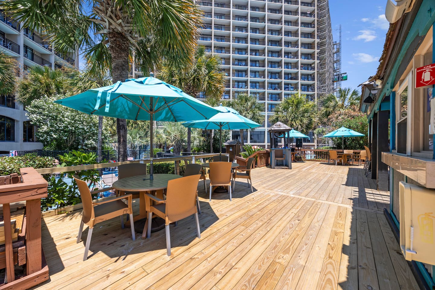 1BR Modern Oceanfront | Premier Location + Views