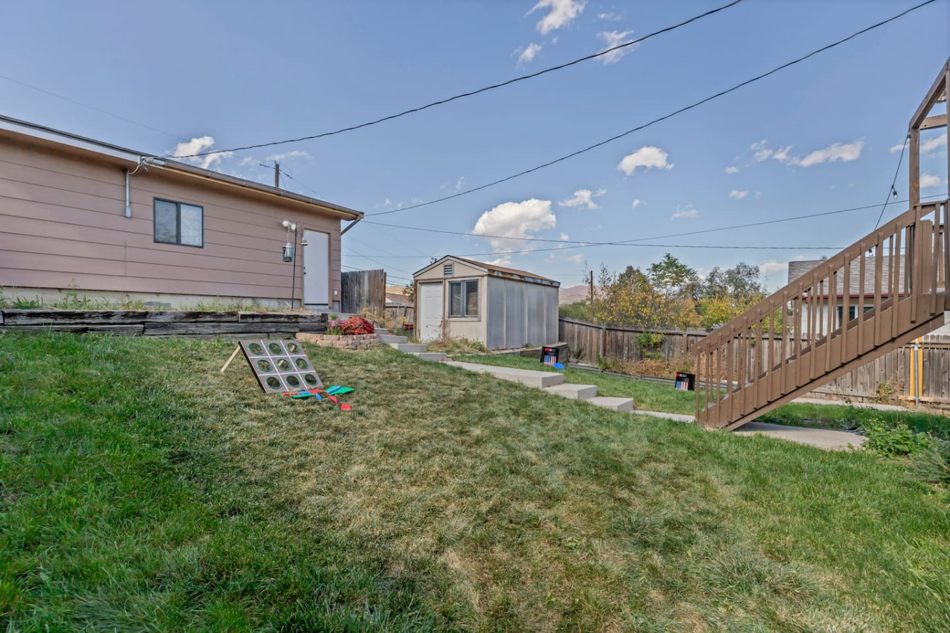 fire-pit-or-games-or-pets-or-views-or-2-mins-to-occ/