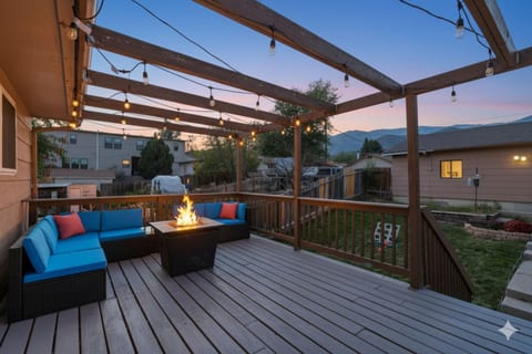 Fire Pit | Games | Pets | Views | 2 mins to OCC