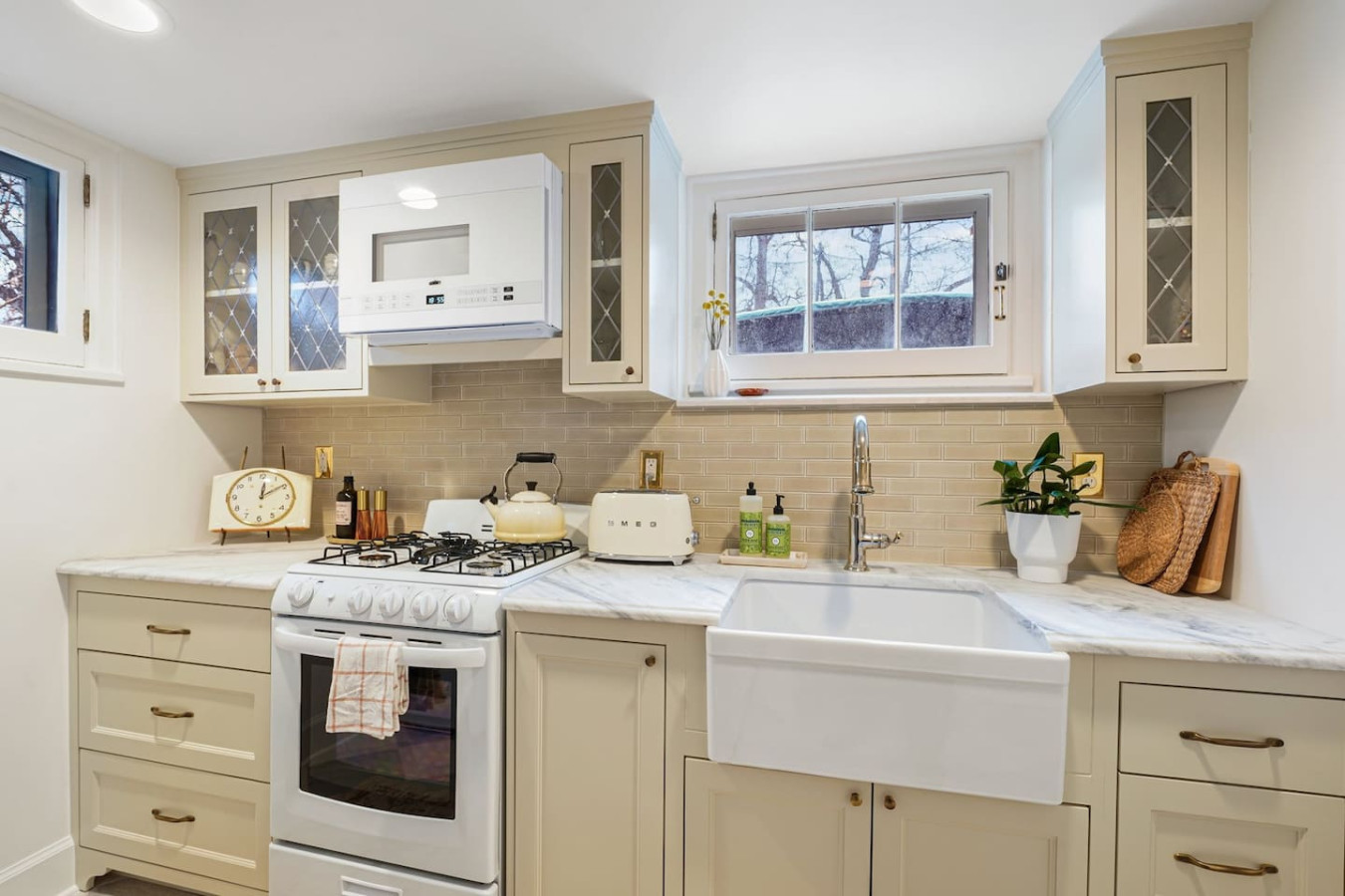 cozy-downtown-provo-cottage-w-king-bed/