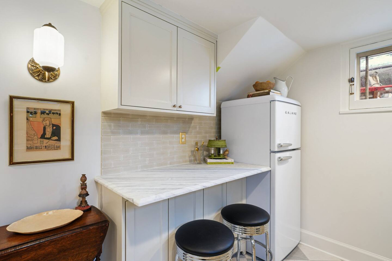 cozy-downtown-provo-cottage-w-king-bed/