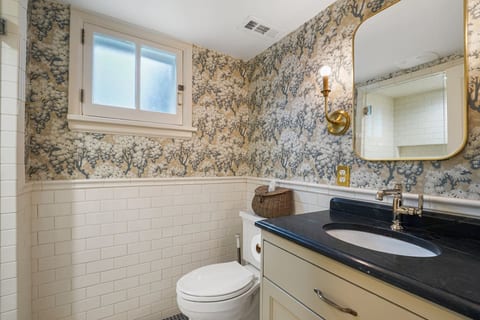 Cozy Downtown Provo Cottage w/ King Bed