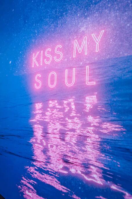 miami-vice-luxe-condo-*-views-pool-and-prime-locale/