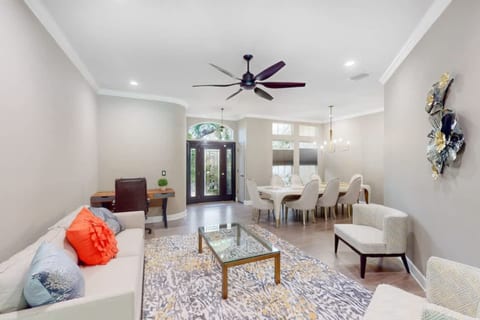 Luxury Pool Home in Riverview Tampa