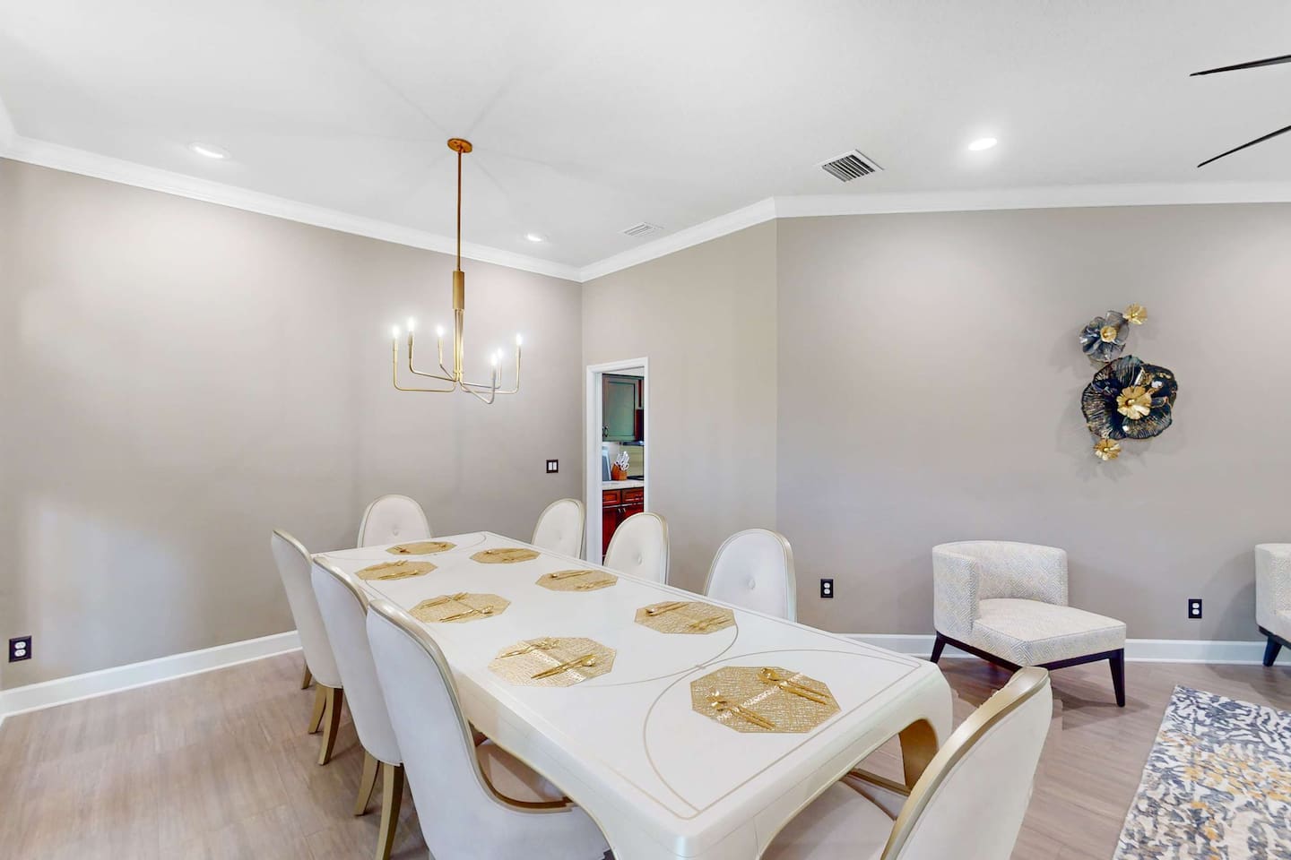 the-riverview-estates:-sauna-and-heated-pool/