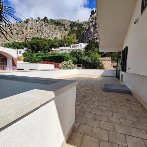 Natalia Mondello Holiday Home | Max. Guests: 4 image 5