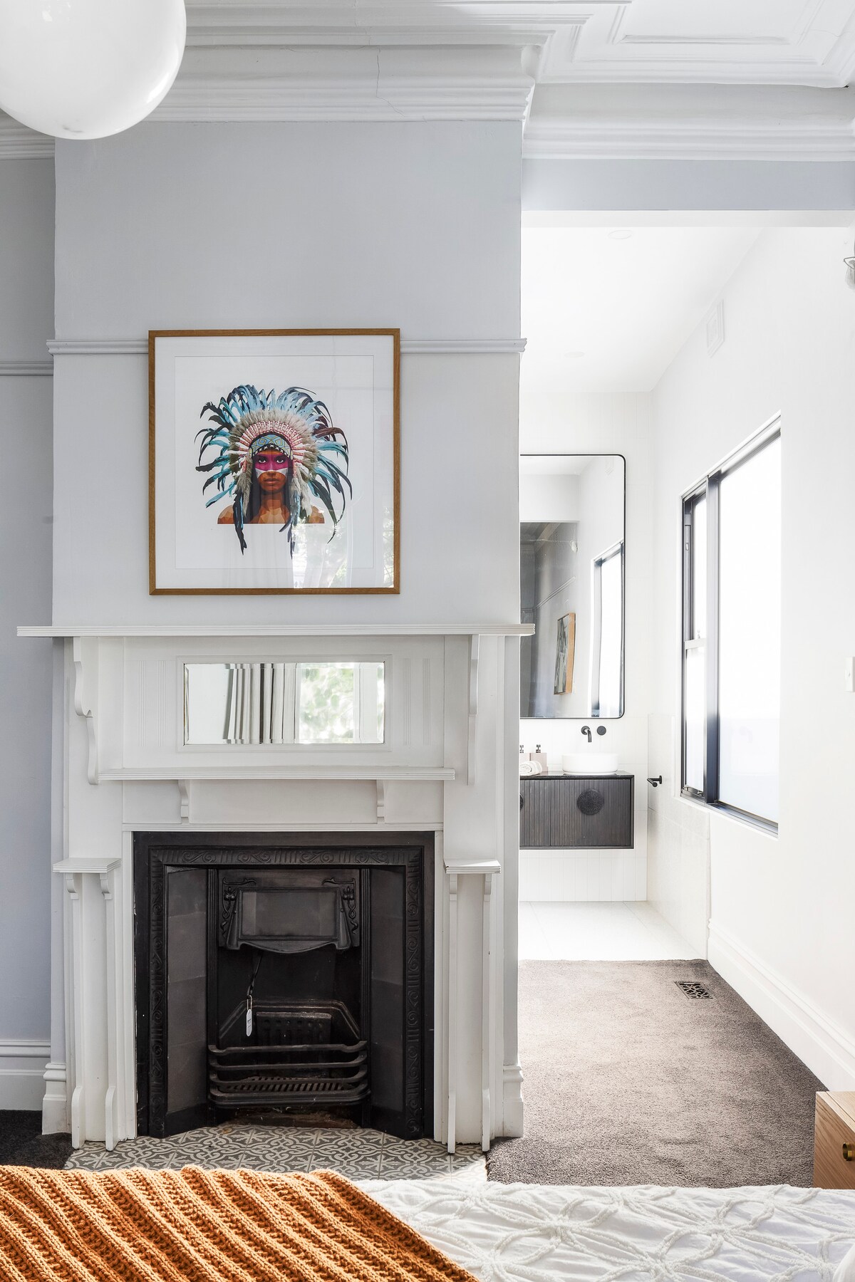 brighton-designer-retreat-walk-to-beach-and-cafes/