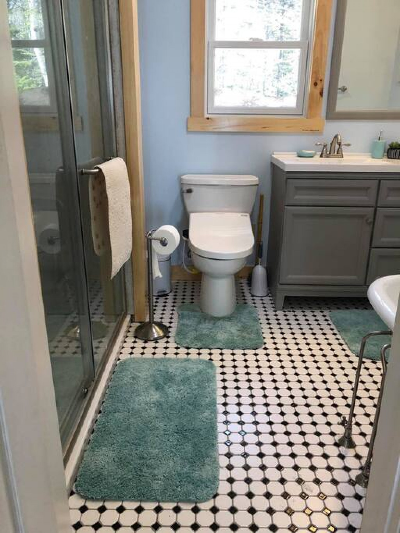 Eastman's Seaside Cottage with Private Beach - Deer Isle