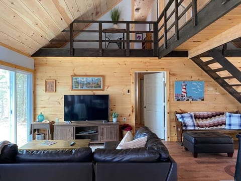 Eastman's Seaside Cottage with Private Beach