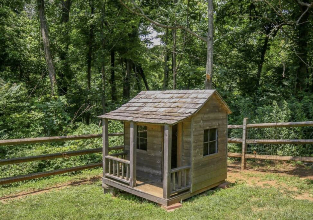 Blue Mountain Getaway: Hot tub, Winery, Game Room - Wise County