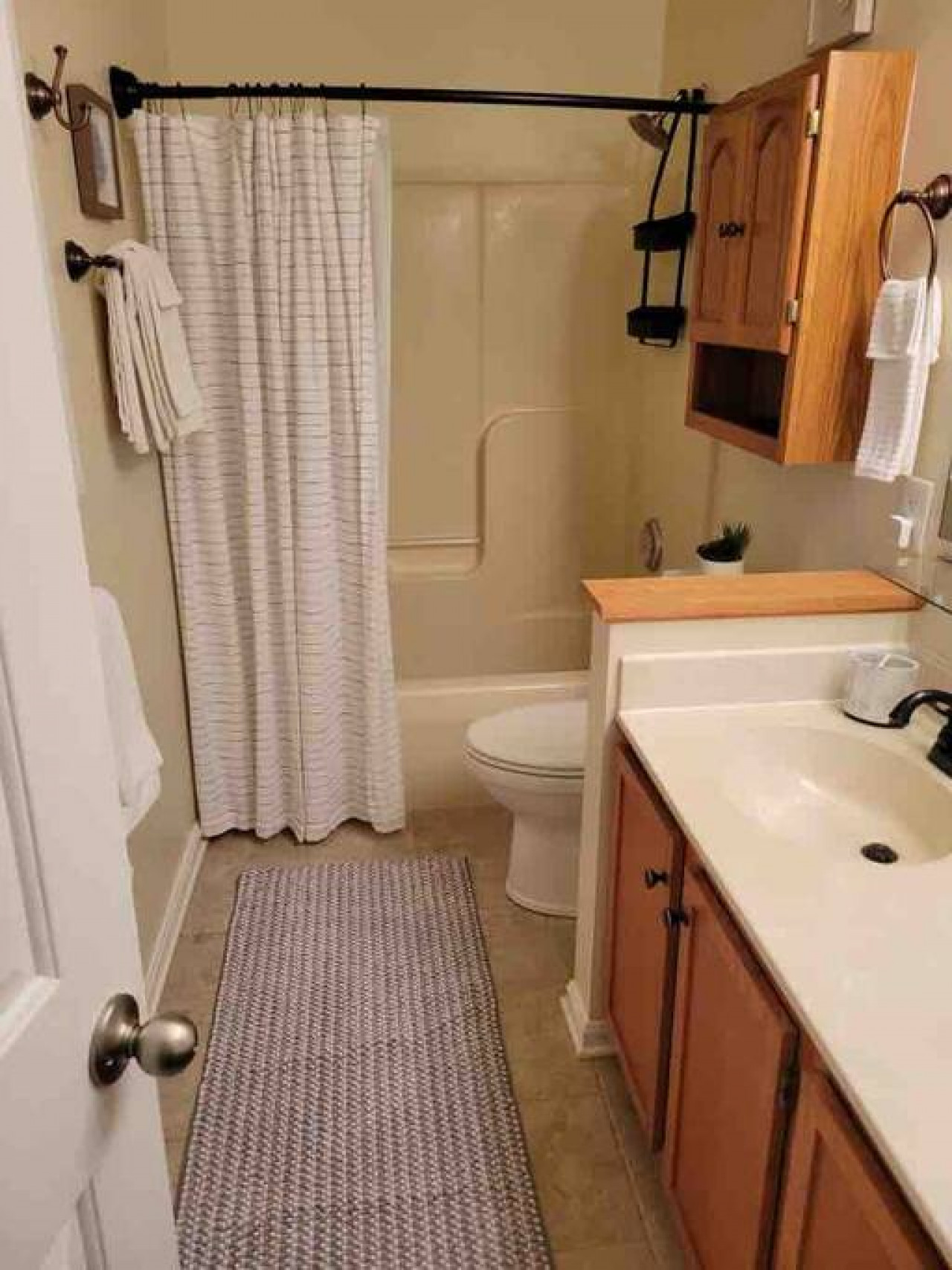 Blue Mountain Getaway: Hot tub, Winery, Game Room - Wise County