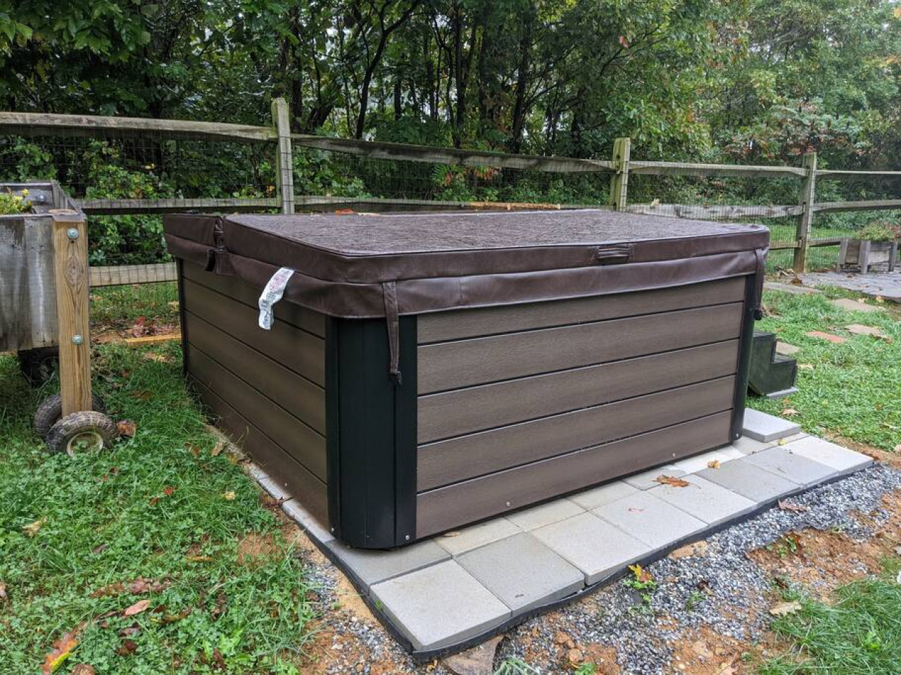 Blue Mountain Getaway: Hot tub, Winery, Game Room - Wise County