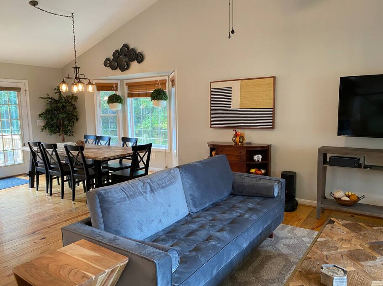 Blue Mountain Getaway: Hot tub, Winery, Game Room - Wise County