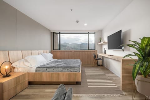 Go Living & Suites - 1019