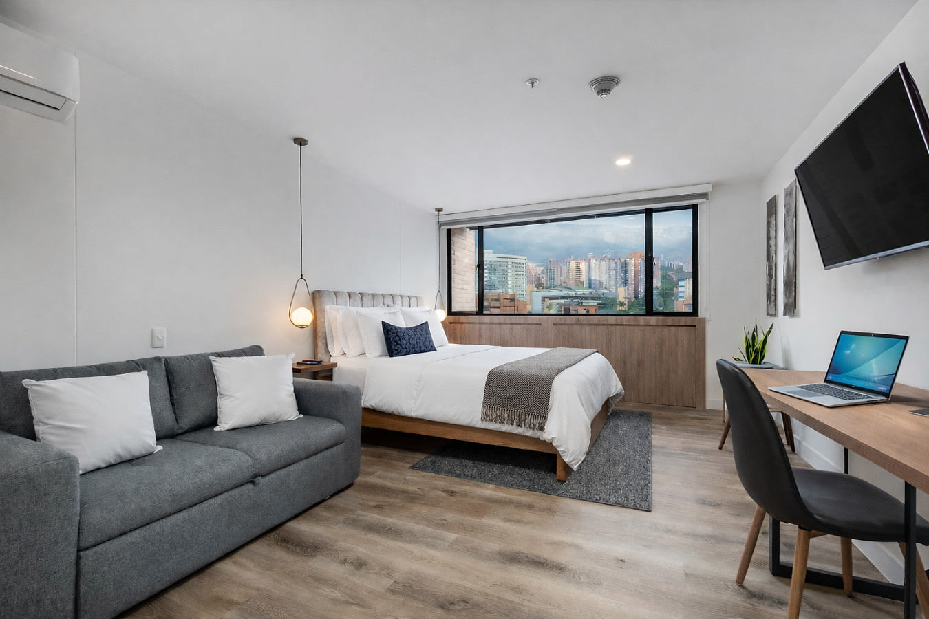 Go Living & Suites - 1314