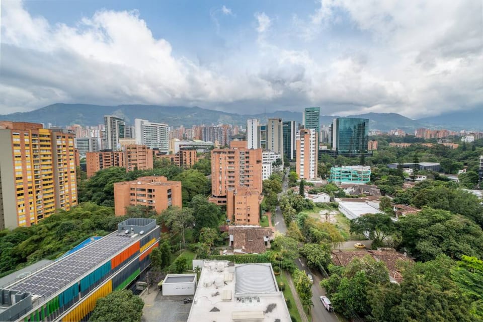 Go Living & Suites - 1407 - Medellin