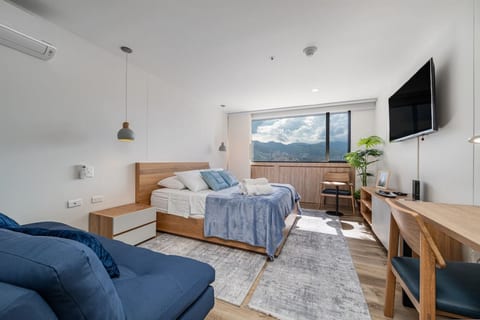Go Living & Suites - 1315