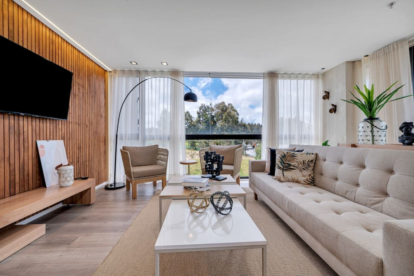 Olive Country Living - 301