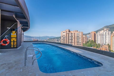 Class Suites - 1602