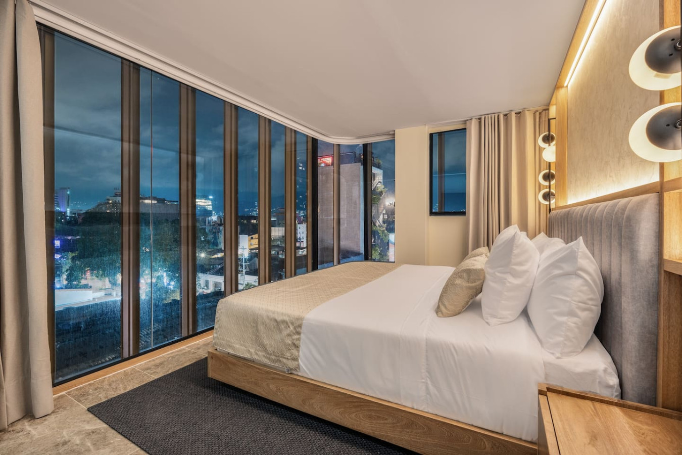 LIN Hotel Suite Deluxe