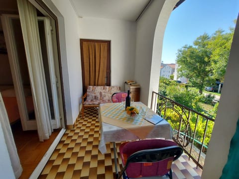 Apartments Fam Tomasic - Unit 204834-5