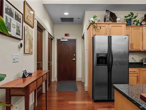 Beautiful Condo In Heart Of Buffalo
