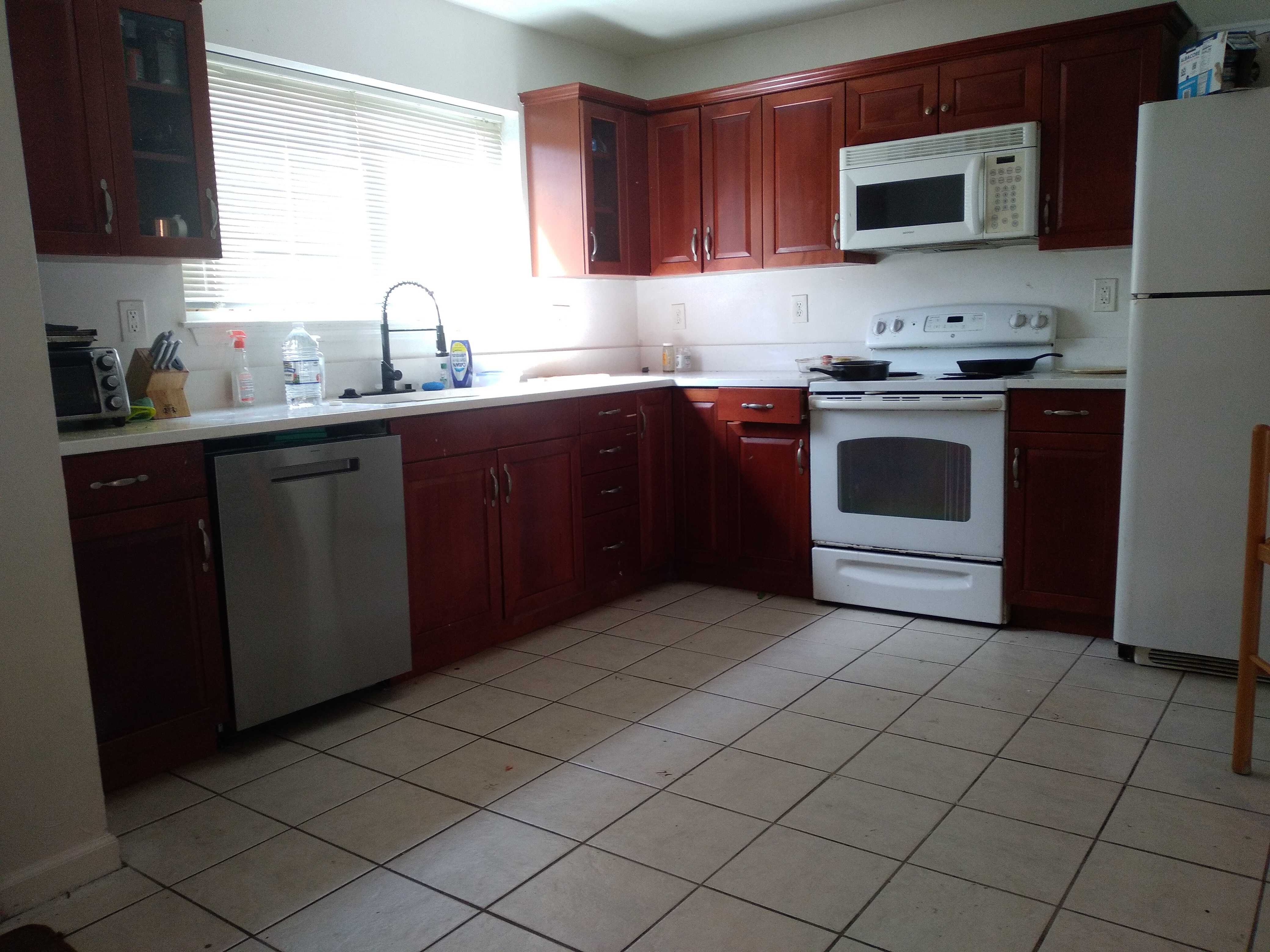 convenient-ocean-view-room/