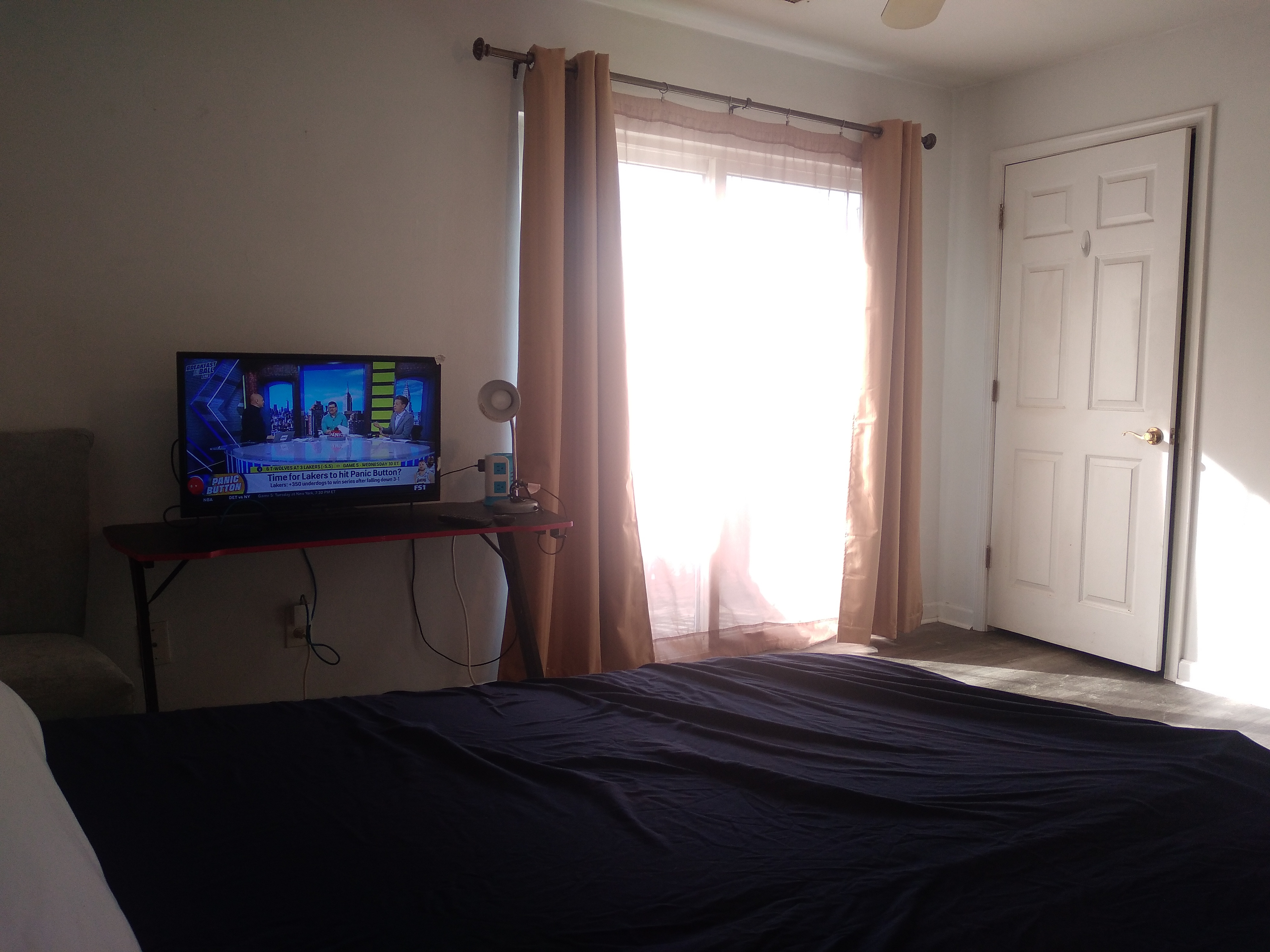 convenient-ocean-view-room/